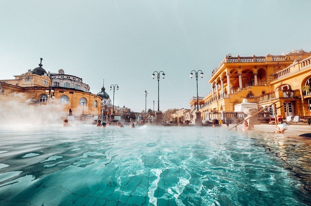 Hotel Clark Budapest - Adults Only — Outdoors in Budapest, Budapest