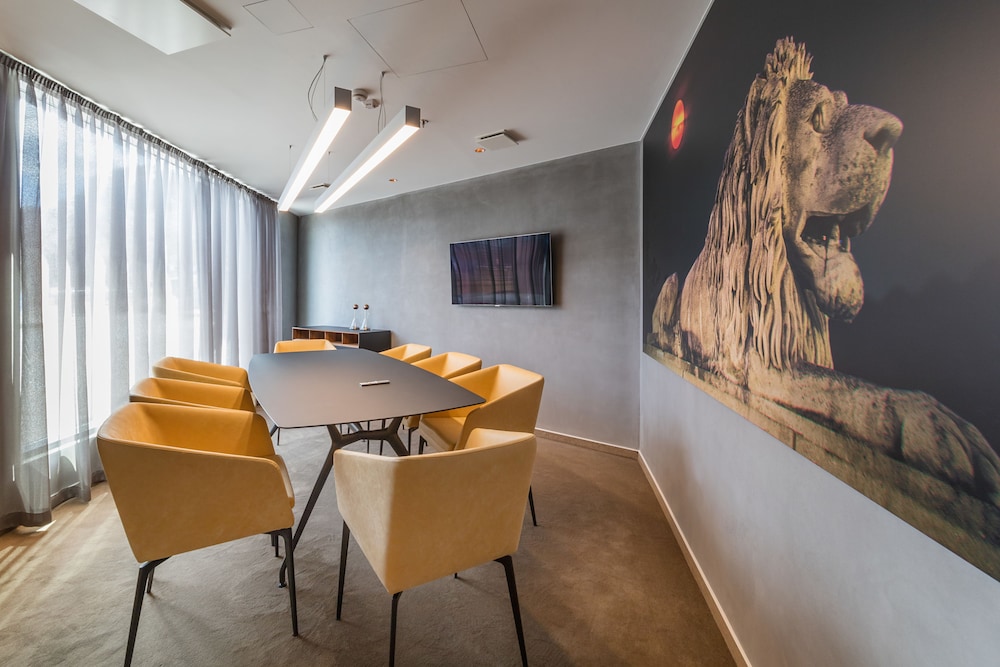 Hotel Clark Budapest - Adults Only — Shared spaces in Budapest, Budapest