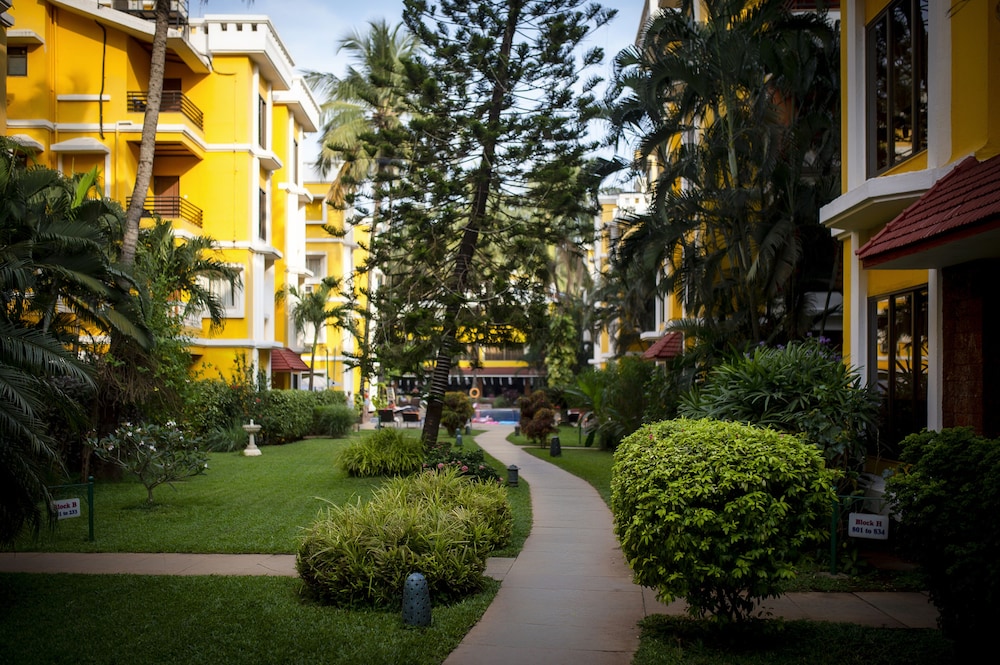 Adamo The Bellus Calangute — Hotel building in Calangute, Goa