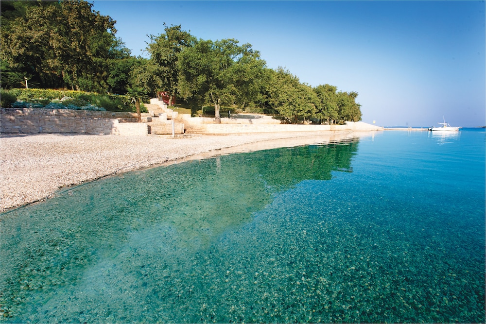 Apartments Astra — Beach in Poreč, Istria