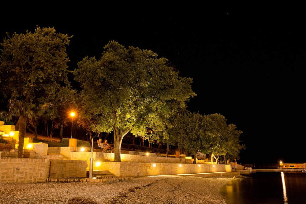 Apartments Astra — Beach in Poreč, Istria