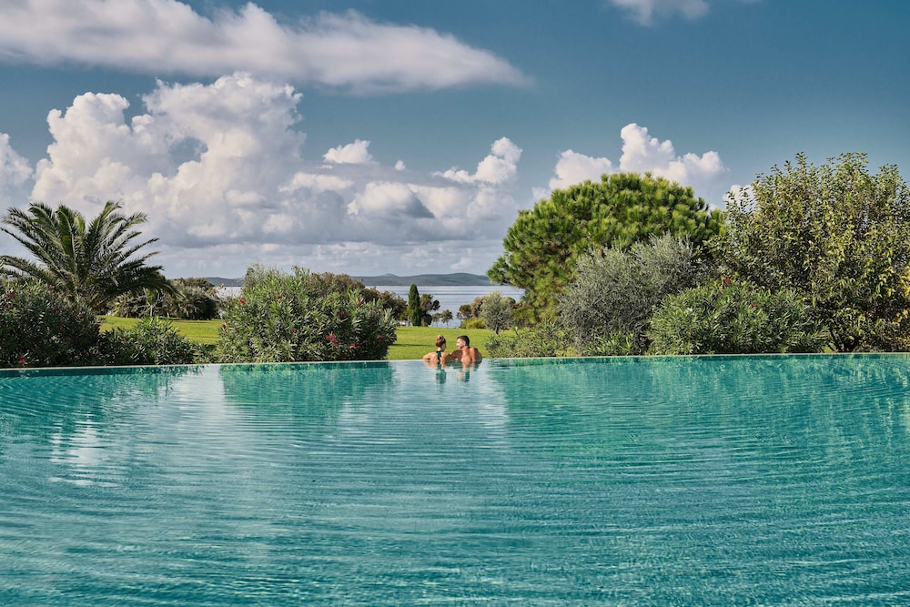 Falkensteiner Hotel & Spa Iadera — Swimming pool in Zadar, Zadar