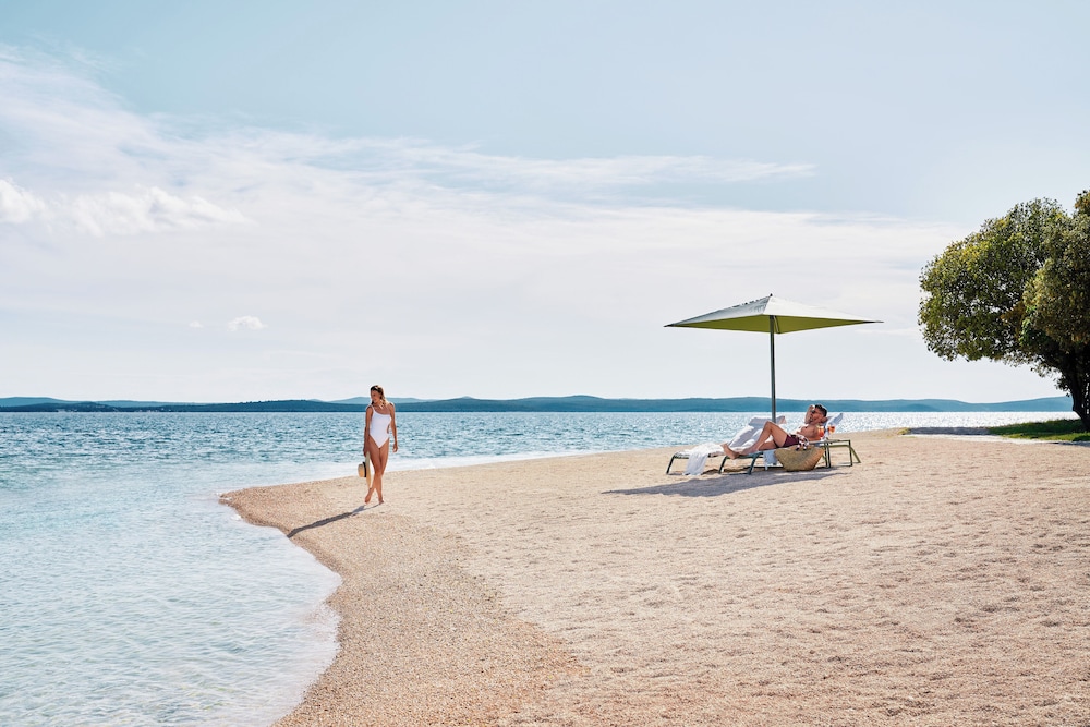 Falkensteiner Hotel & Spa Iadera — Beach in Zadar, Zadar