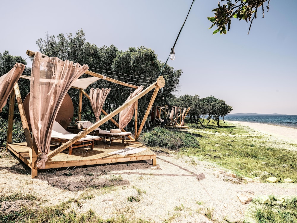 Falkensteiner Hotel & Spa Iadera — Beach in Zadar, Zadar