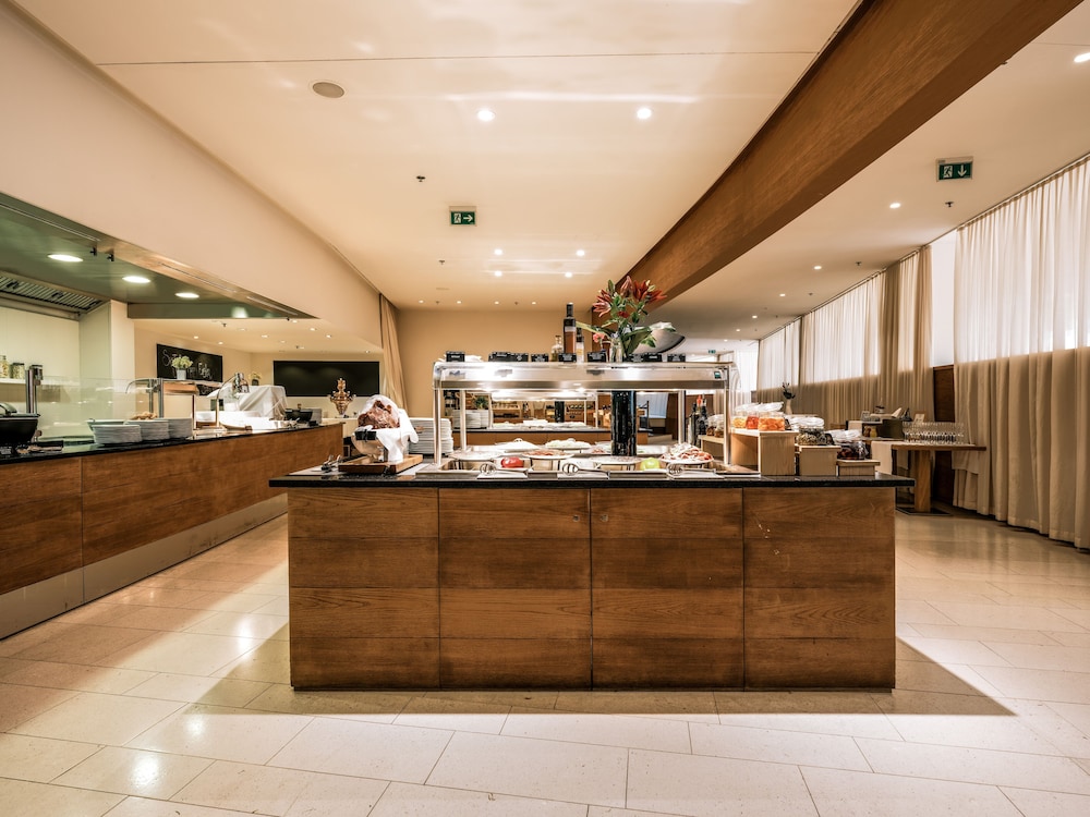Falkensteiner Hotel & Spa Iadera — Restaurant & bars in Zadar, Zadar