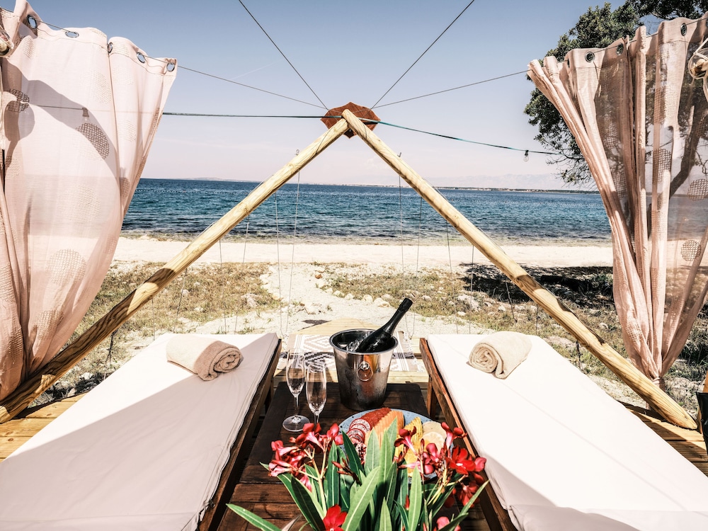 Falkensteiner Hotel & Spa Iadera — Beach in Zadar, Zadar