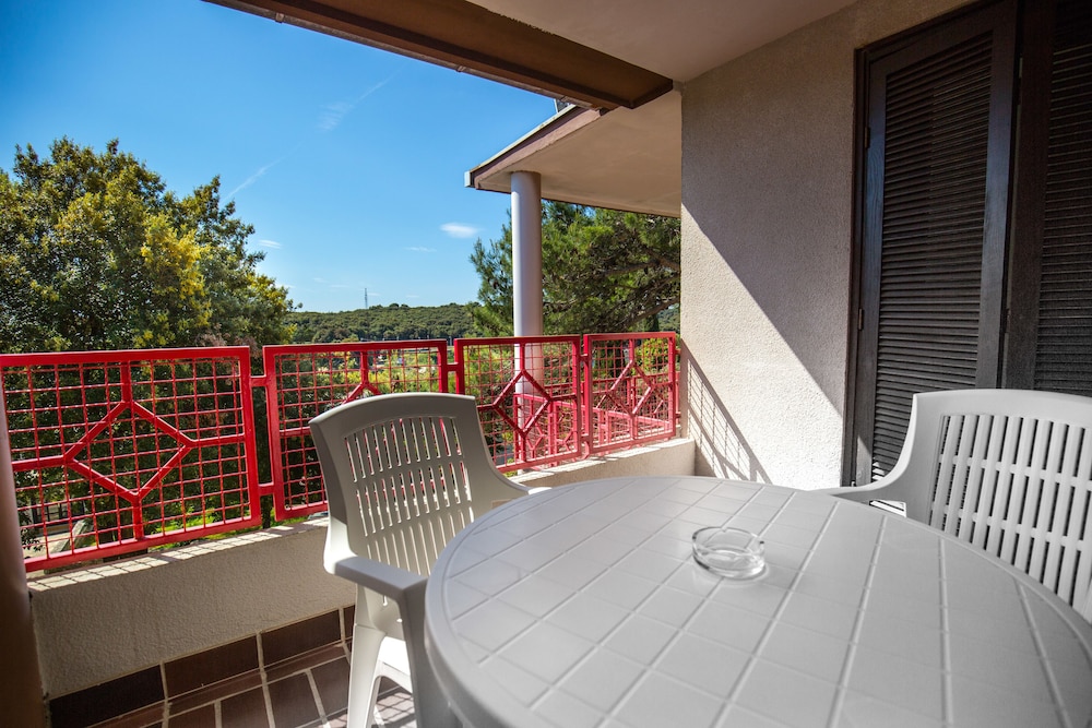 Horizont Resort — Hotel rooms in Pula, Istria