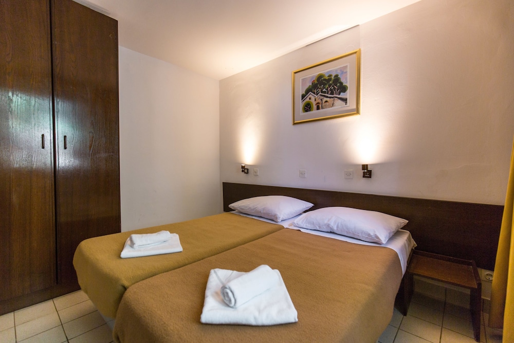 Horizont Resort — Hotel rooms in Pula, Istria