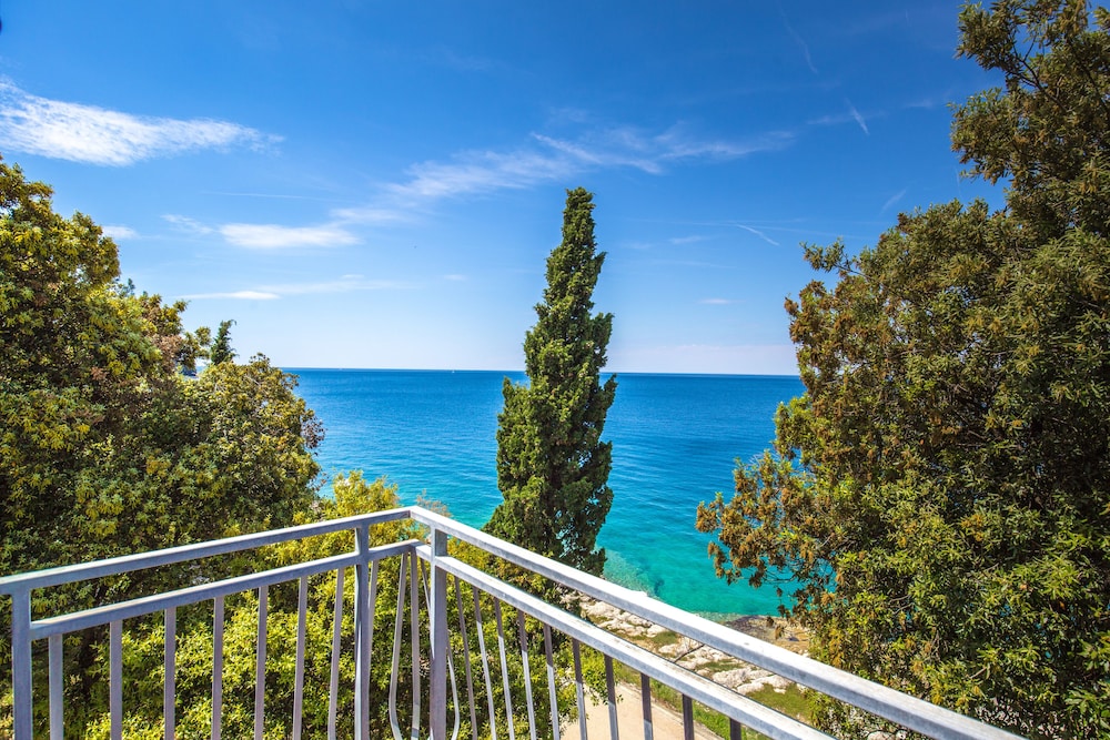 Horizont Resort — Attractions in the area in Pula, Istria