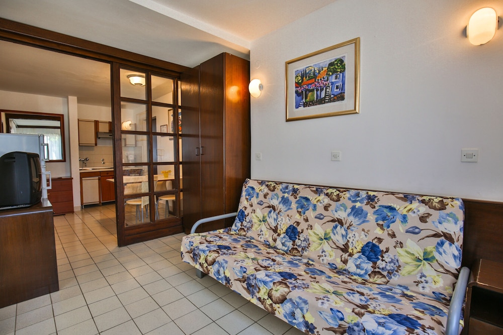 Horizont Resort — Hotel rooms in Pula, Istria