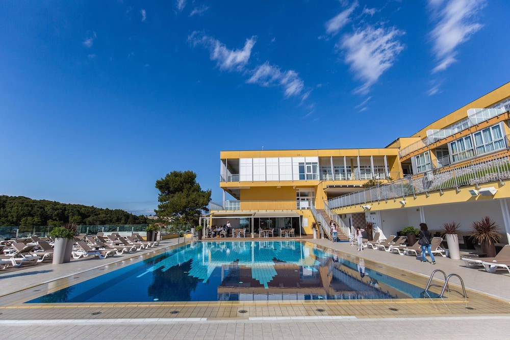 Horizont Resort — Swimming pool in Pula, Istria