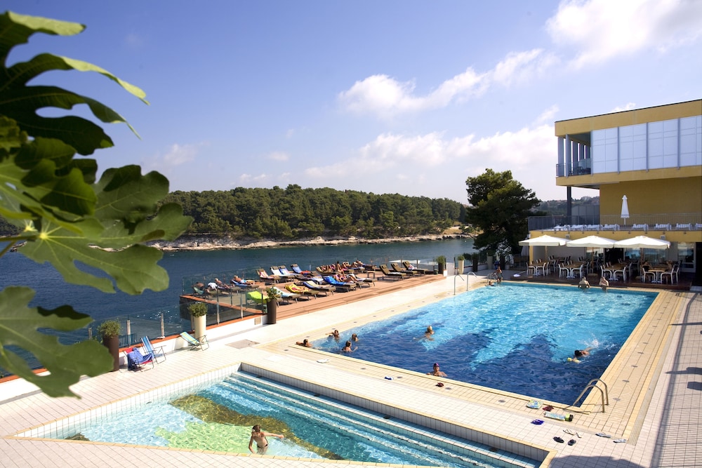 Horizont Resort — Swimming pool in Pula, Istria