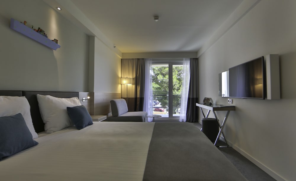 Park Plaza Belvedere Medulin — Hotel rooms in Medulin, Istria