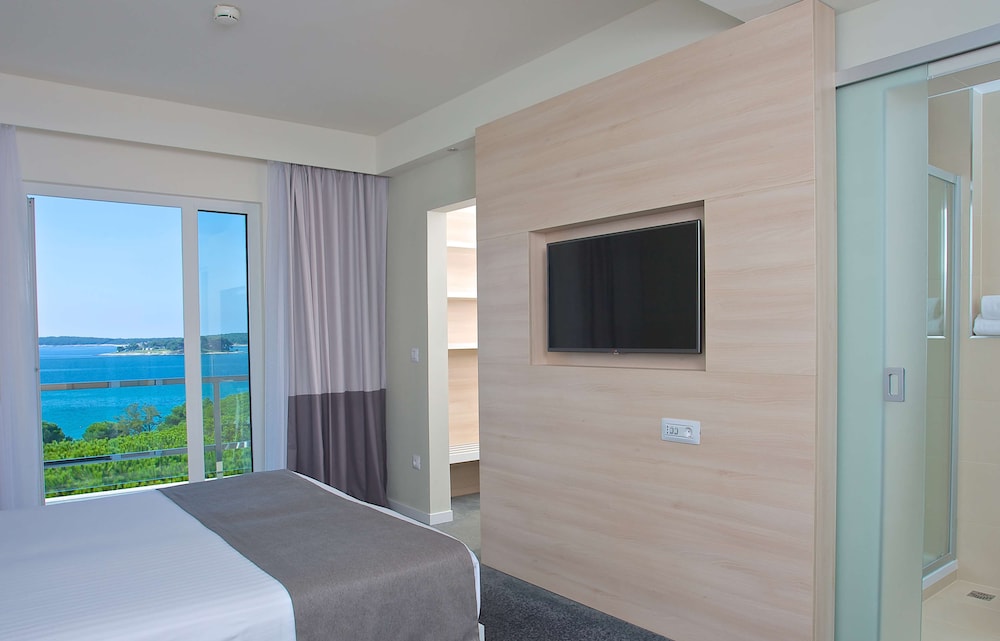 Park Plaza Belvedere Medulin — Hotel rooms in Medulin, Istria