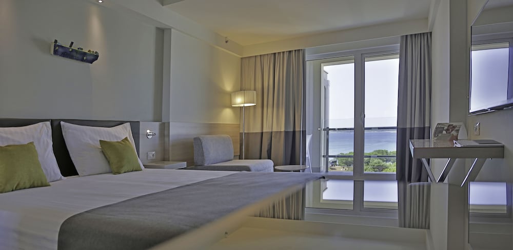 Park Plaza Belvedere Medulin — Hotel rooms in Medulin, Istria