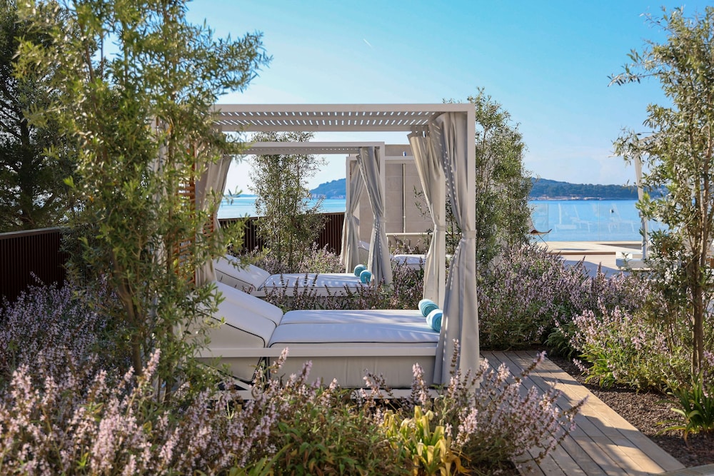 Grand Hotel Brioni Pula A Radisson Collection Hotel — Spa in Pula, Istria