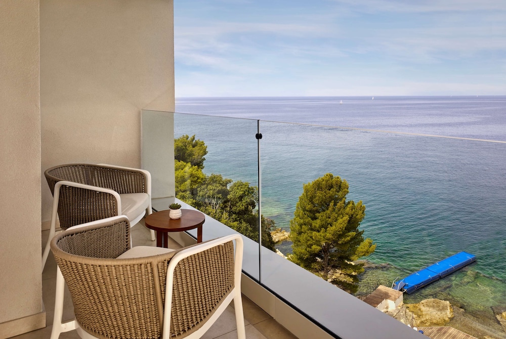 Grand Hotel Brioni Pula A Radisson Collection Hotel — Hotel rooms in Pula, Istria