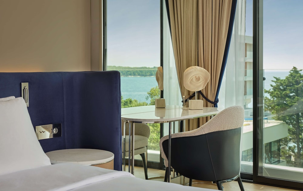 Grand Hotel Brioni Pula A Radisson Collection Hotel — Hotel rooms in Pula, Istria