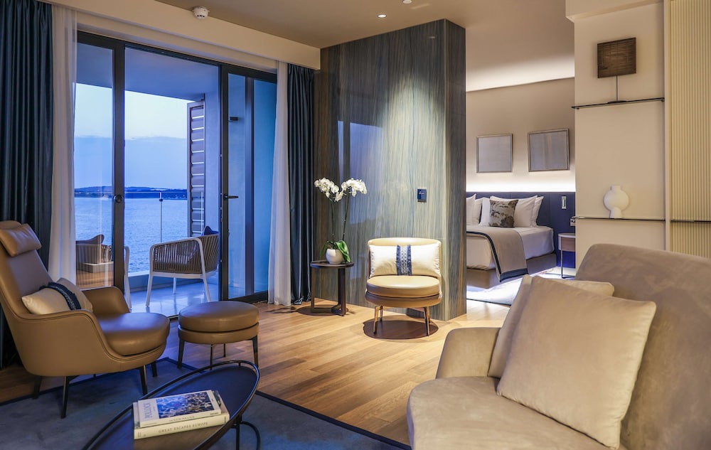 Grand Hotel Brioni Pula A Radisson Collection Hotel — Hotel rooms in Pula, Istria