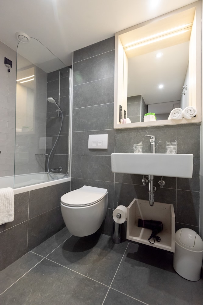Hotel Kolovare — Hotel rooms in Zadar, Zadar
