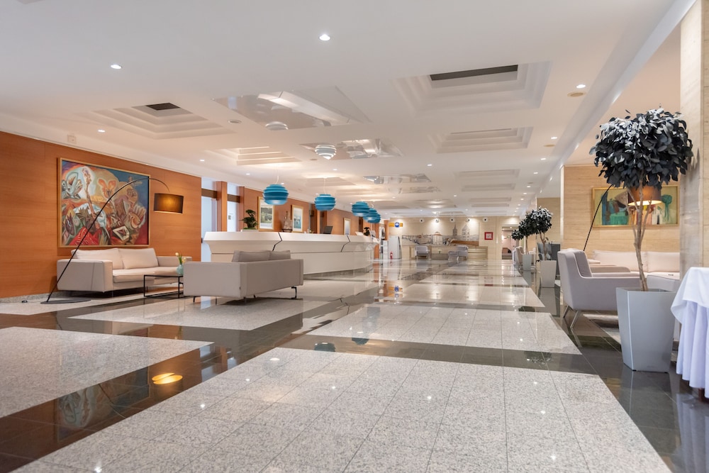 Hotel Kolovare — Hotel building in Zadar, Zadar
