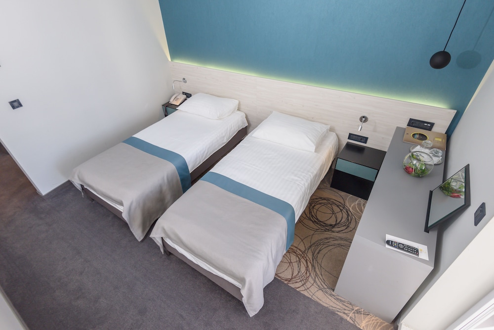 Hotel Kolovare — Hotel rooms in Zadar, Zadar