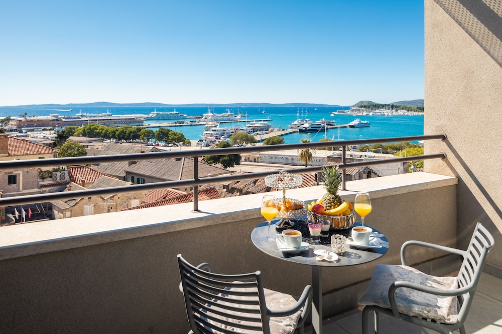 Boutique Hotel Luxe — Hotel rooms in Split, Split-Dalmatia