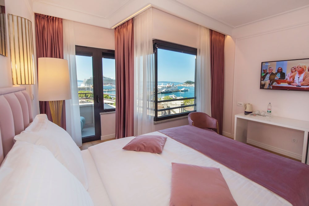 Boutique Hotel Luxe — Hotel rooms in Split, Split-Dalmatia