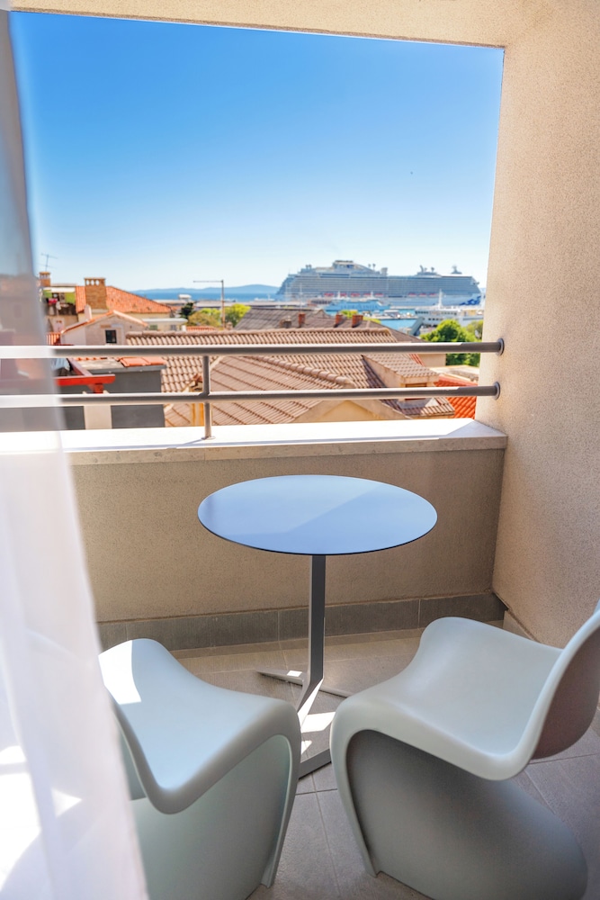 Boutique Hotel Luxe — Hotel rooms in Split, Split-Dalmatia