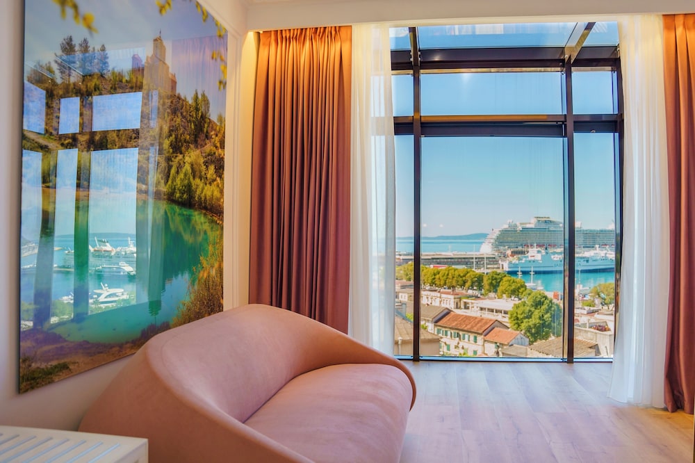 Boutique Hotel Luxe — Hotel rooms in Split, Split-Dalmatia