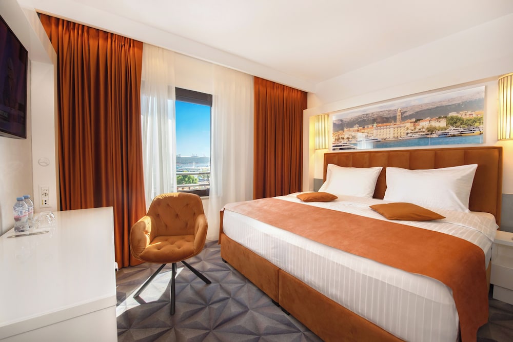 Boutique Hotel Luxe — Hotel rooms in Split, Split-Dalmatia