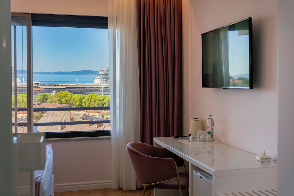 Boutique Hotel Luxe — Hotel rooms in Split, Split-Dalmatia