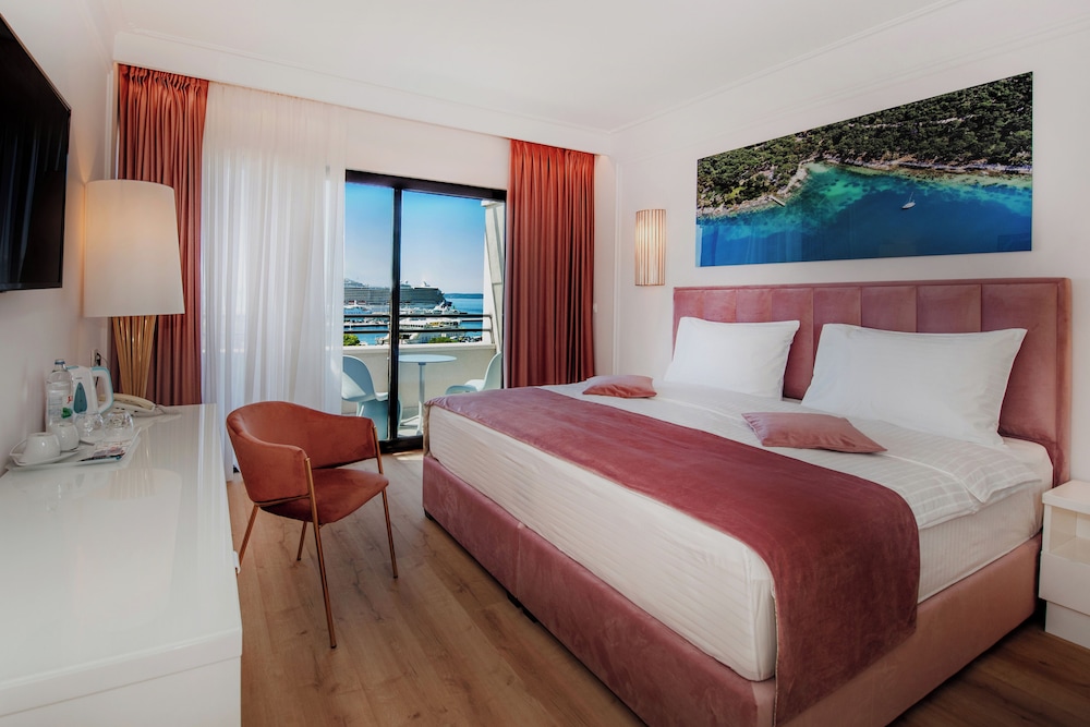 Boutique Hotel Luxe — Hotel rooms in Split, Split-Dalmatia