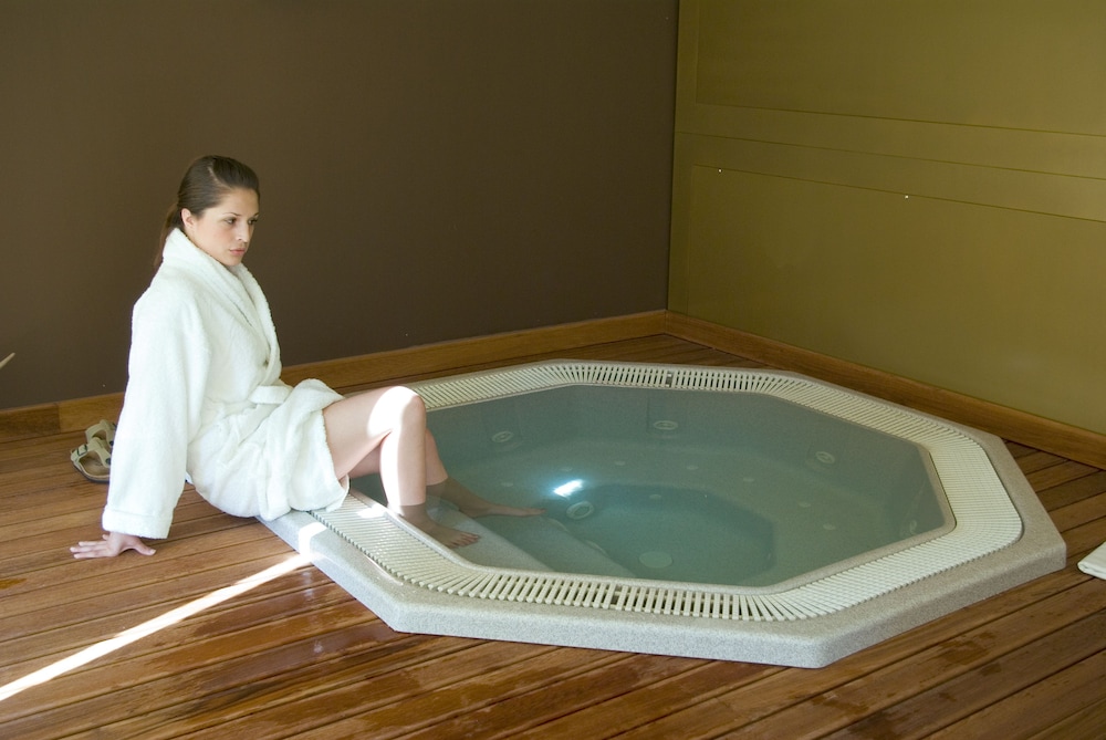 Family Hotel Pagus — Facilities in Pag, Zadar
