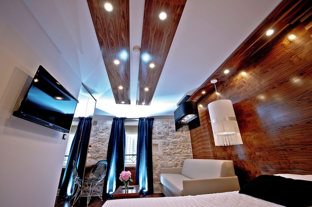 Heritage Jupiter Luxury Hotel — Hotel rooms in Split, Split-Dalmatia