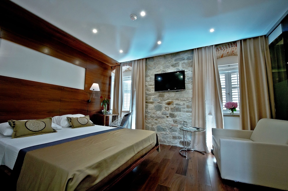 Heritage Jupiter Luxury Hotel — Hotel rooms in Split, Split-Dalmatia