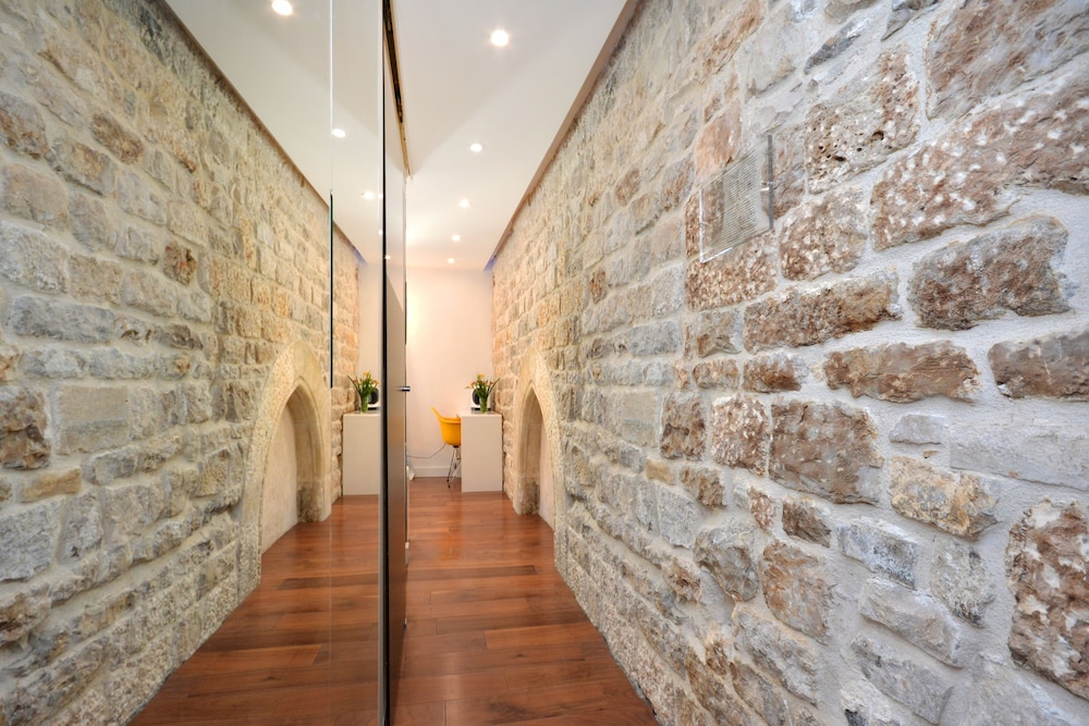 Heritage Jupiter Luxury Hotel — Hotel building in Split, Split-Dalmatia