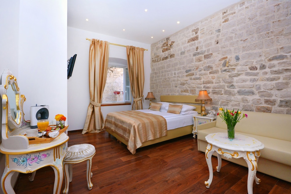 Heritage Jupiter Luxury Hotel — Hotel rooms in Split, Split-Dalmatia