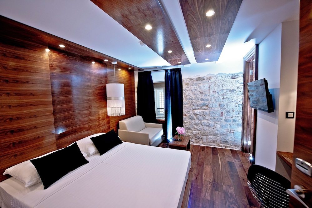 Heritage Jupiter Luxury Hotel — Hotel rooms in Split, Split-Dalmatia