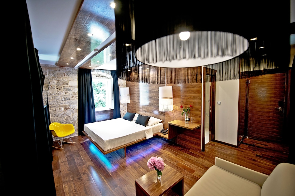 Heritage Jupiter Luxury Hotel — Hotel rooms in Split, Split-Dalmatia