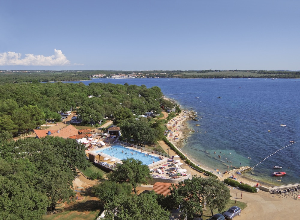 Solaris Residence - Naturist — Beach in Tar, Istria