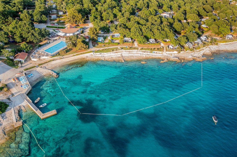 Solaris Residence - Naturist — Beach in Tar, Istria