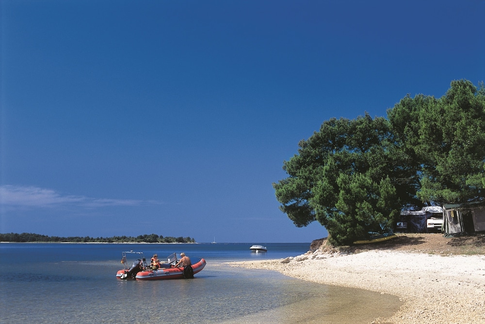 Solaris Residence - Naturist — Beach in Tar, Istria
