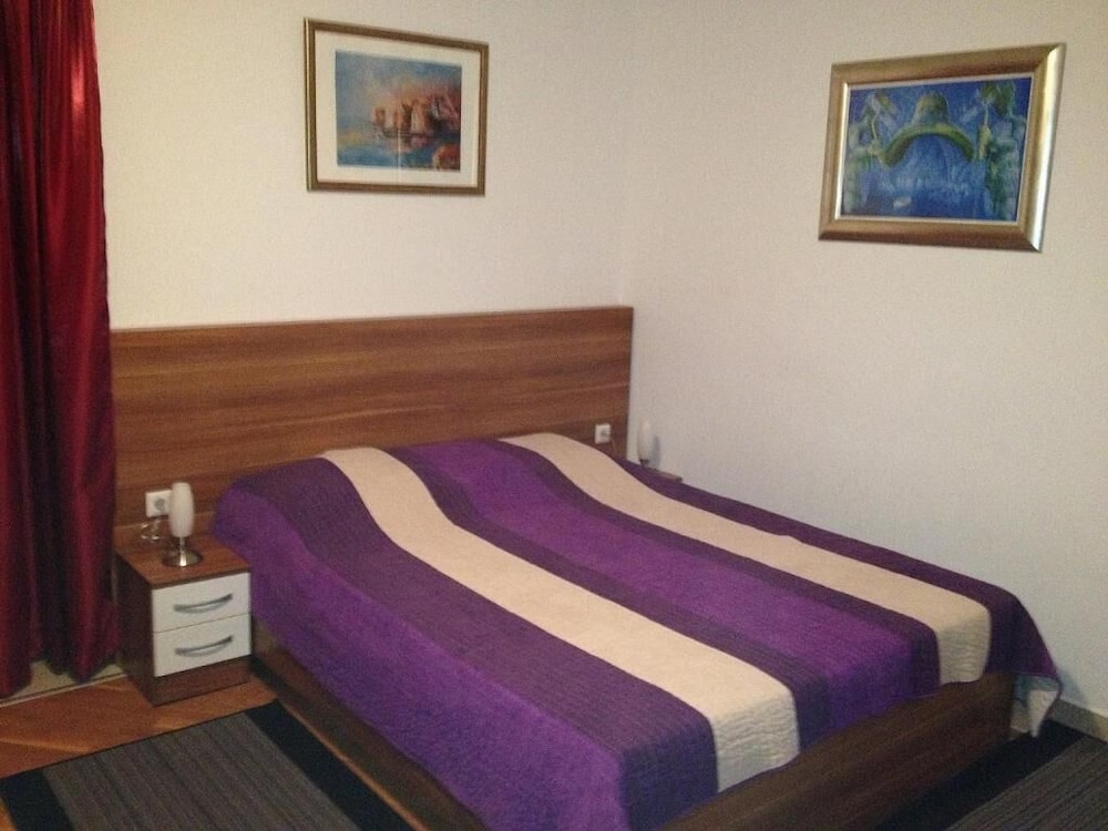 Villa Royal — Hotel rooms in Konavle, Dubrovnik-Neretva