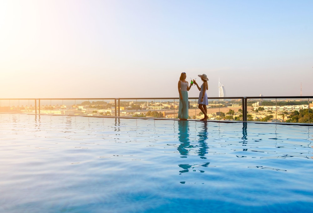 Two Seasons Hotel & Apartments — Swimming pool in Dubai