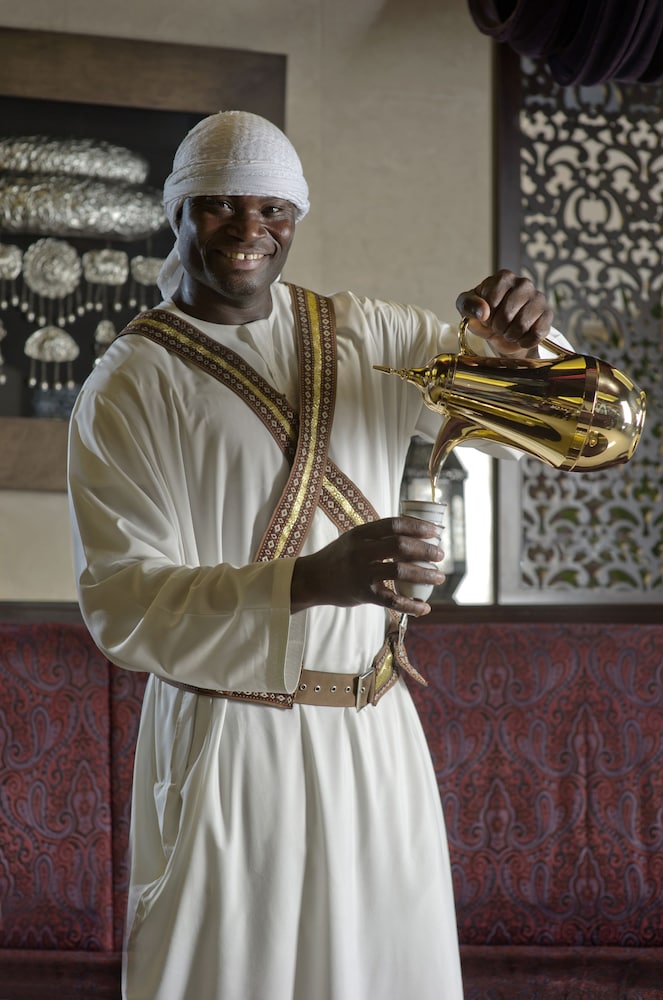 Two Seasons Hotel & Apartments — Attractions in the area in Dubai