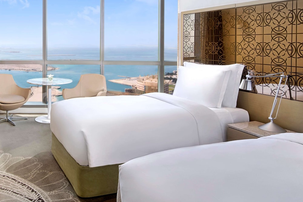 Conrad Abu Dhabi Etihad Towers — Hotel rooms in Abu Dhabi