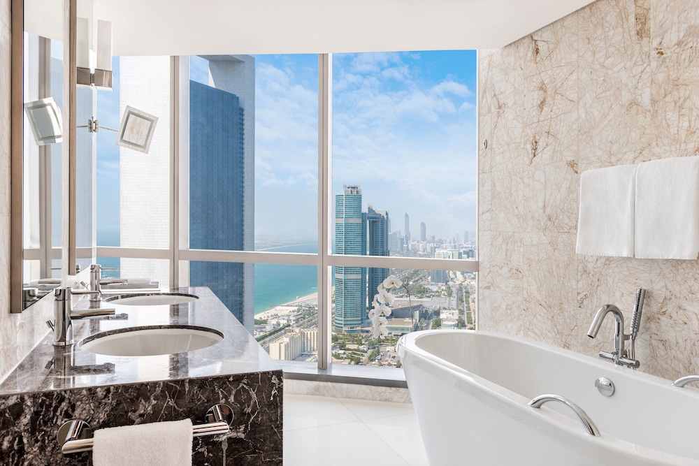 Conrad Abu Dhabi Etihad Towers — Hotel rooms in Abu Dhabi