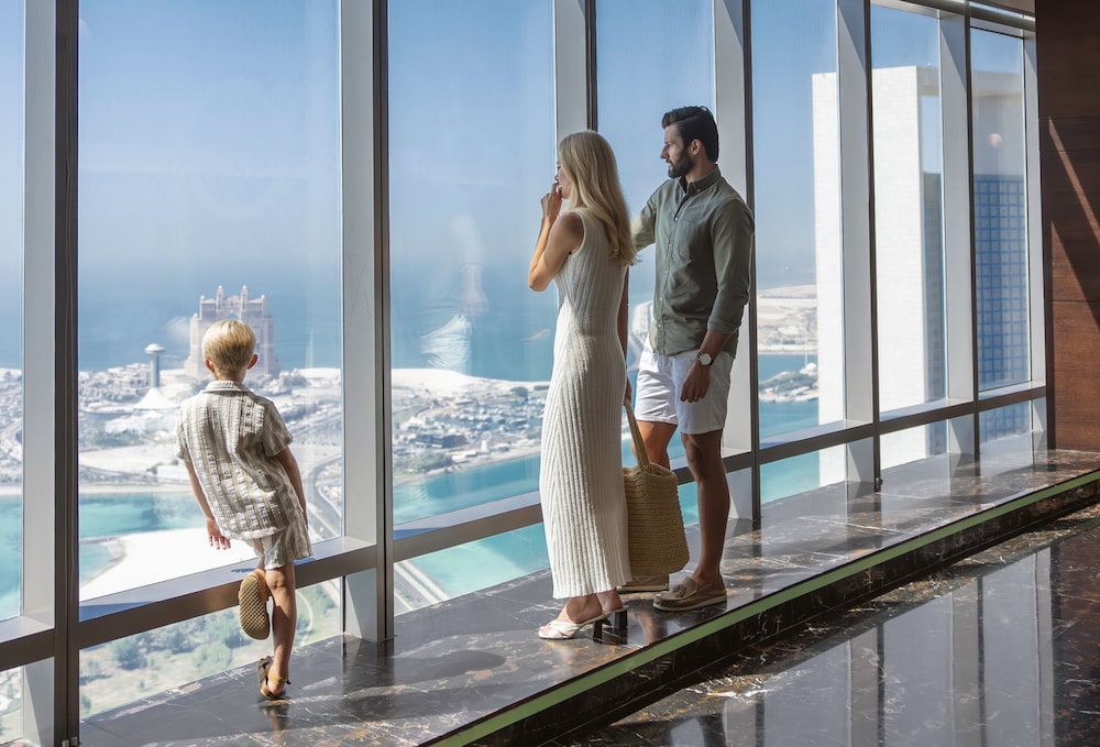 Conrad Abu Dhabi Etihad Towers — Attractions in the area in Abu Dhabi