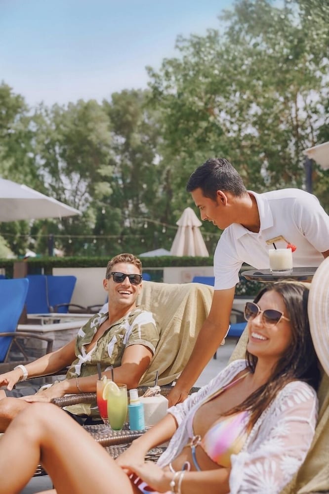 The Creekside Hotel Dubai an Accor Hotel — Swimming pool in Dubai